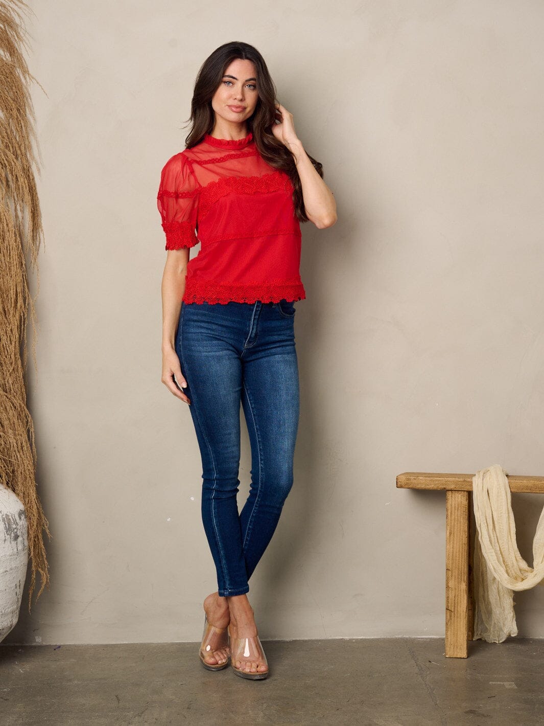 WOMEN'S SHORT SLEEVE LACE MOCK NECK TOP