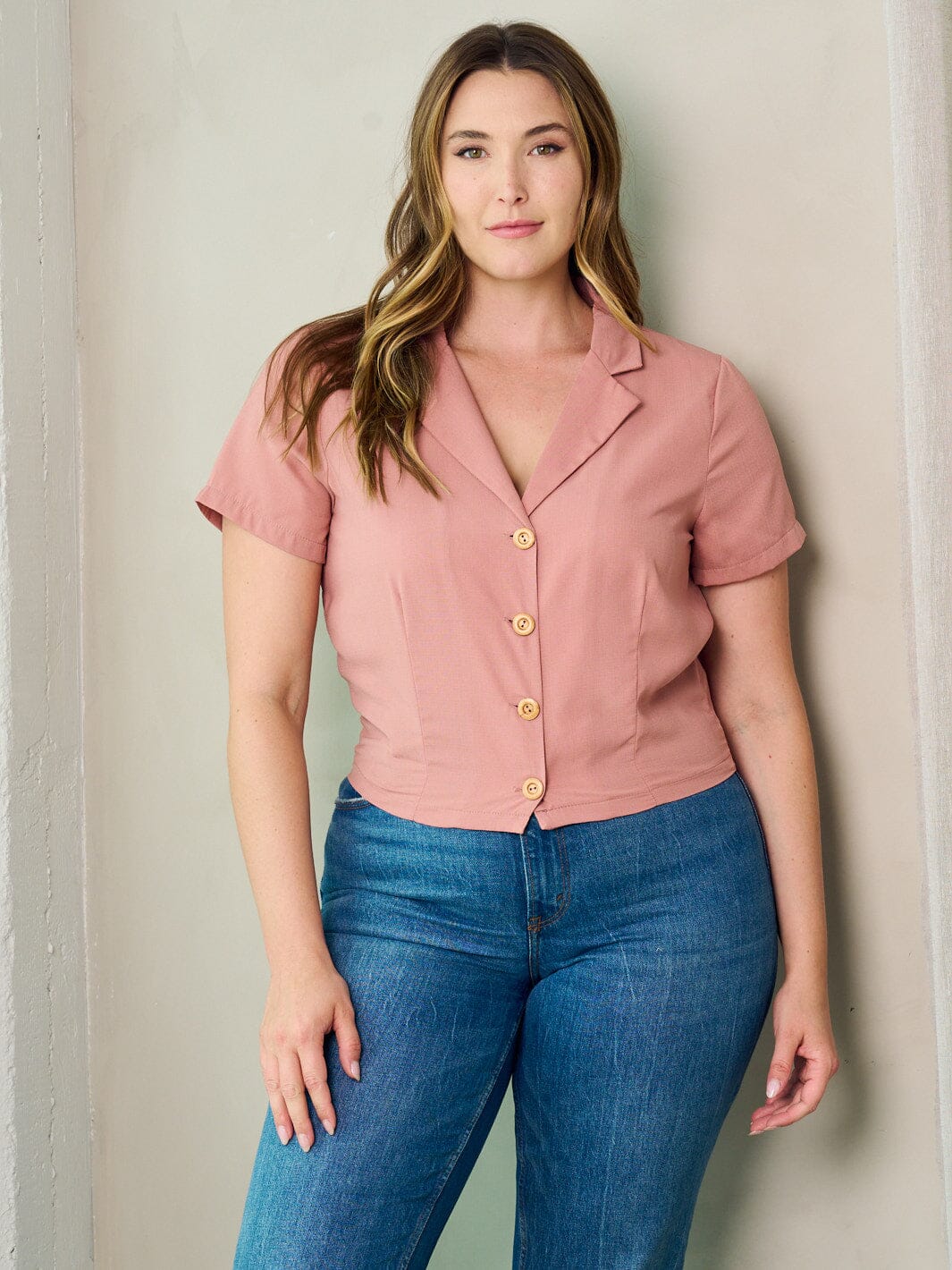 PLUS SIZE SHORT SLEEVE BUTTON UP BLOUSE TOP