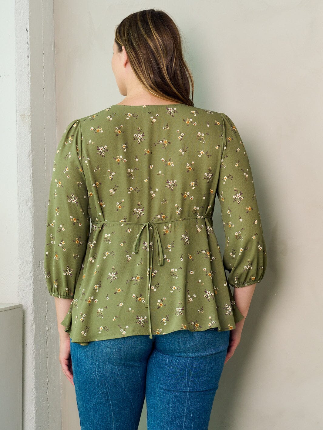 PLUS SIZE 3/4 SLEEVE V-NECK FLORAL PRINT BLOUSE TOP