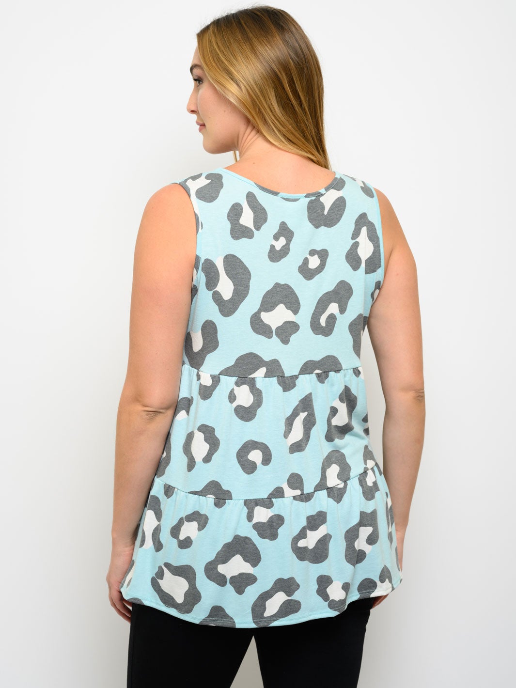PLUS SIZE ANIMAL PRINT V-NECK TANK TOP