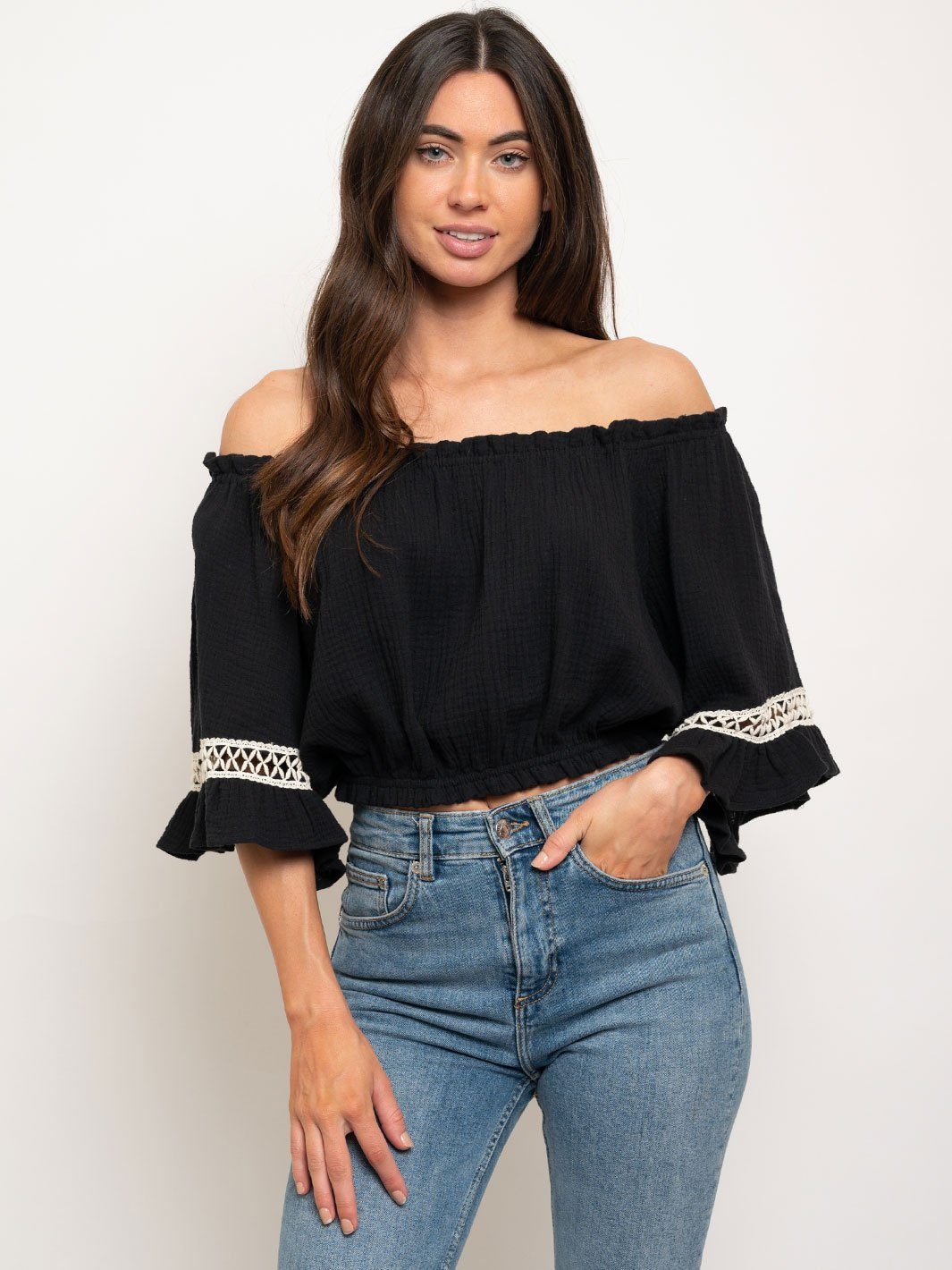 WOMEN'S OFF SHOULDER CROP TOP