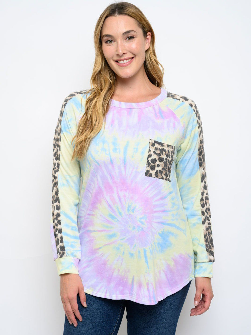 PLUS SIZE LONG SLEEVE TIE DYE ANIMAL PRINT TOP