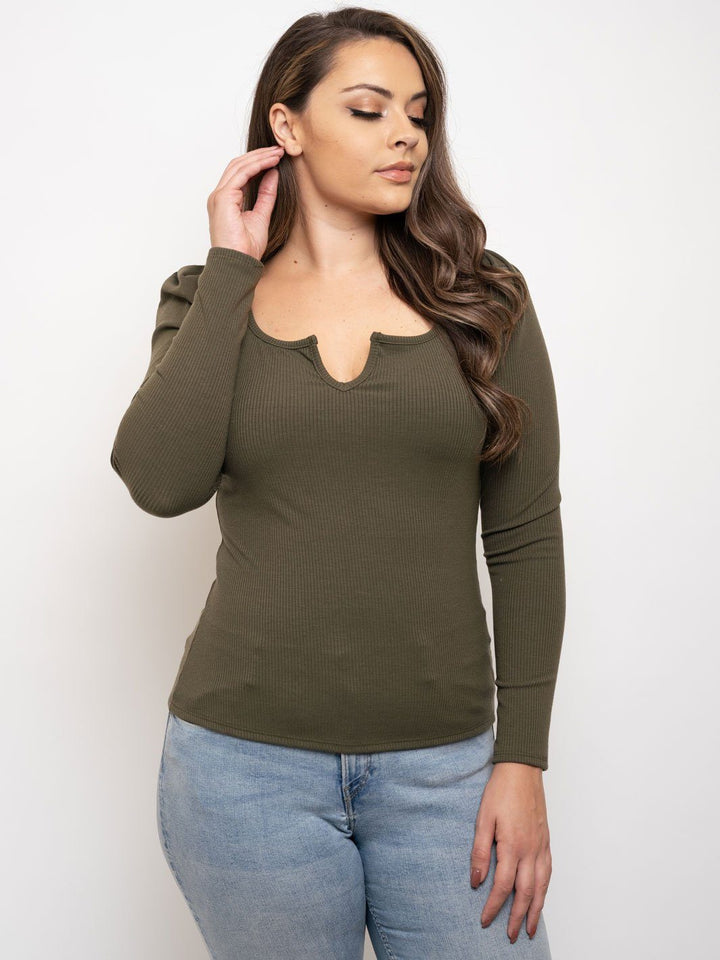 PLUS SIZE LONG SLEEVE RIBBED TOP