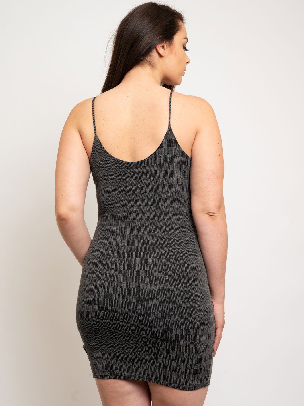 PLUS SIZE BODYCON SPAGHETTI DRESS