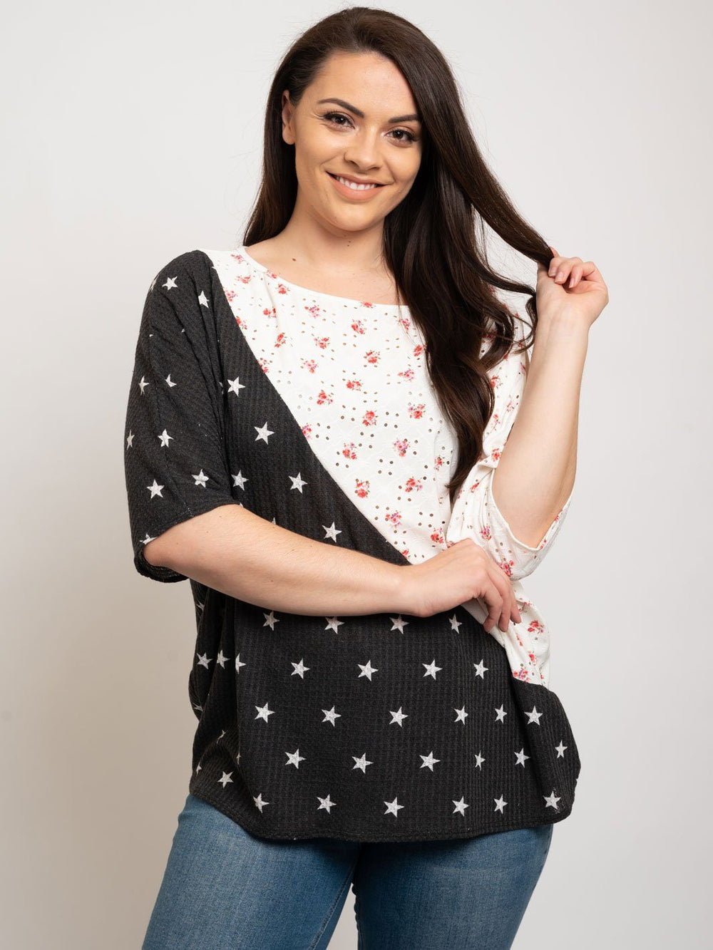 PLUS SIZE FLORAL COLOR BLOCK TOP