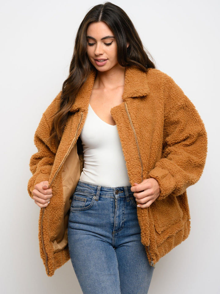 WOMEN'S FAUX FUR POCKETS ZIPPER CLOSURE JACKET
