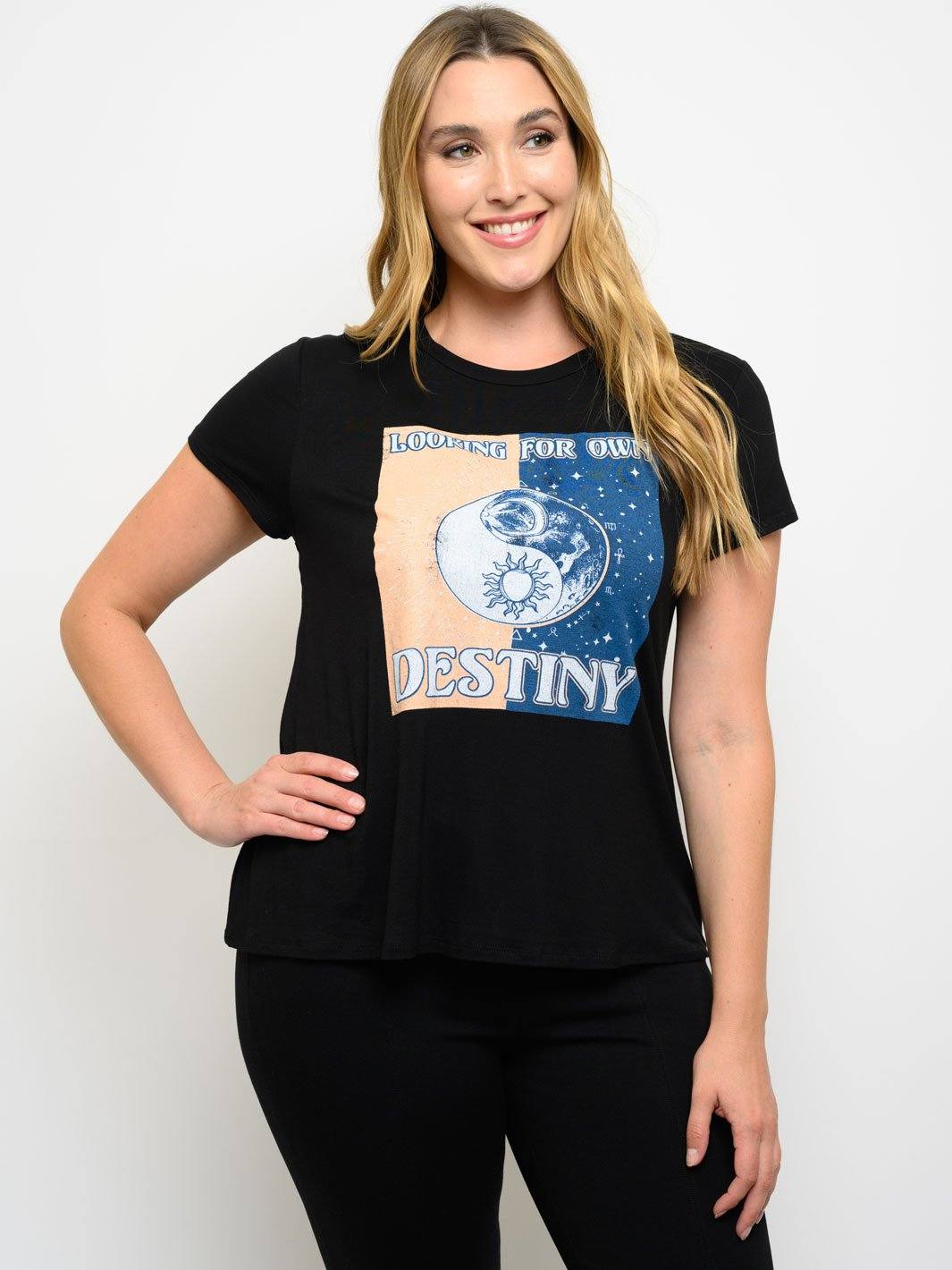 PLUS SIZE GRAPHIC SHORT SLEEVE TOP