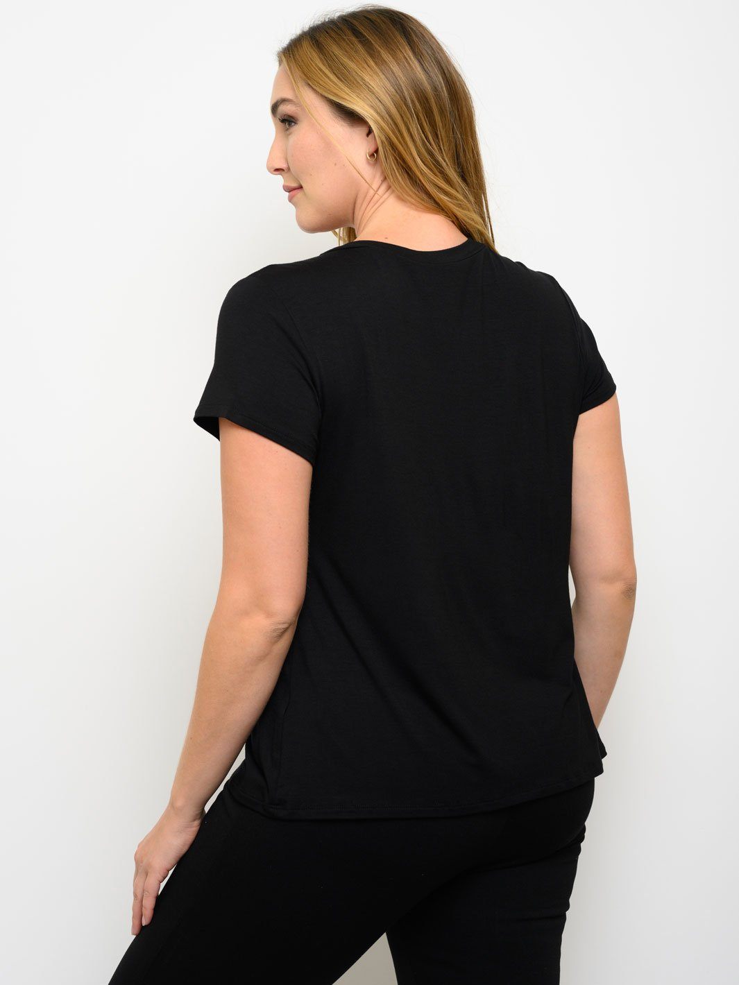 PLUS SIZE GRAPHIC SHORT SLEEVE TOP