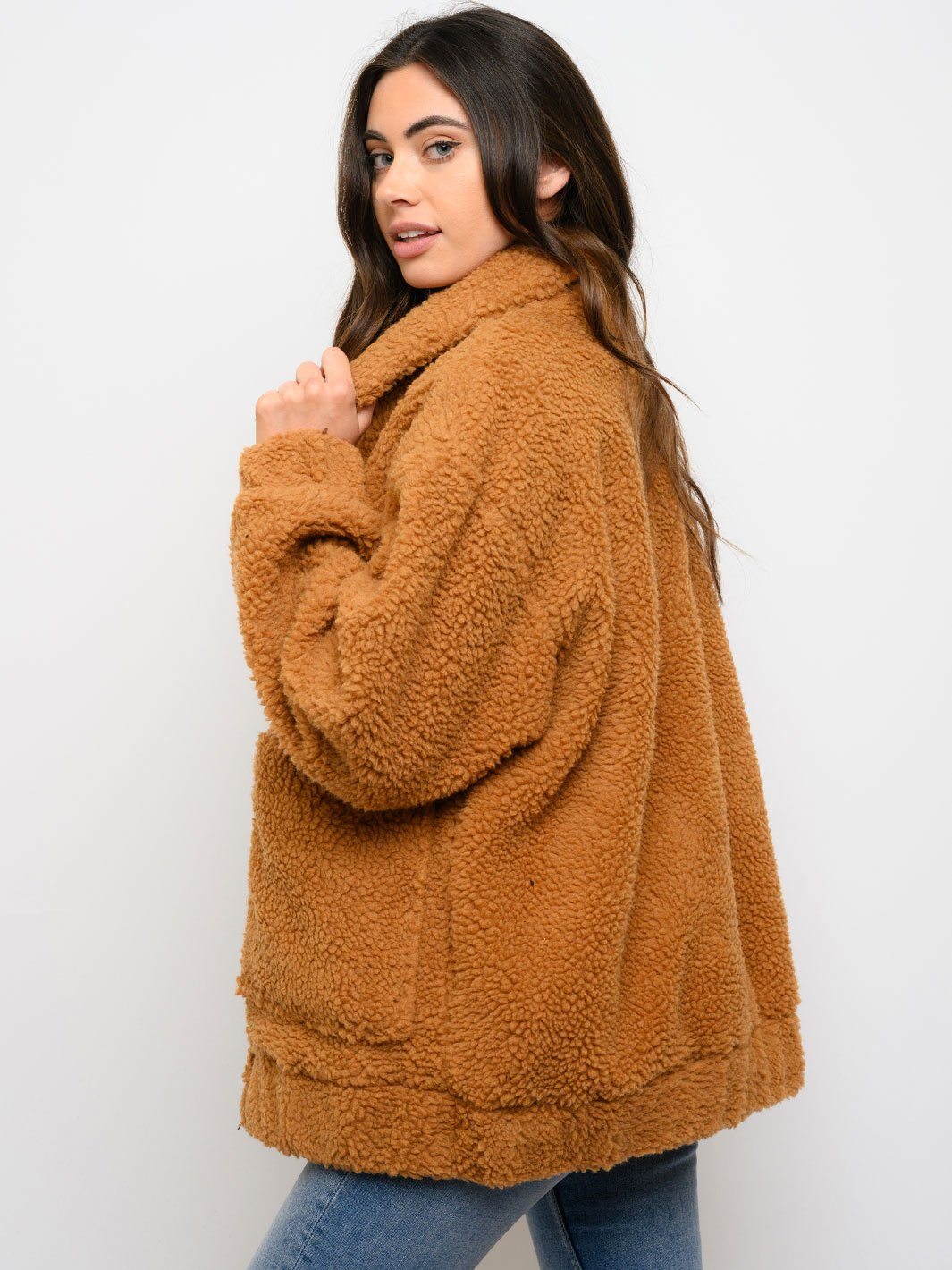 WOMEN'S FAUX FUR POCKETS ZIPPER CLOSURE JACKET
