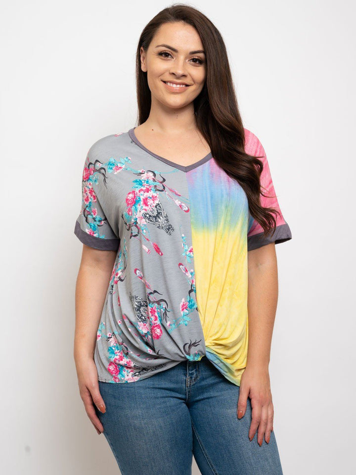 PLUS SIZE FRONT KNOT MULTI PRINT TOP