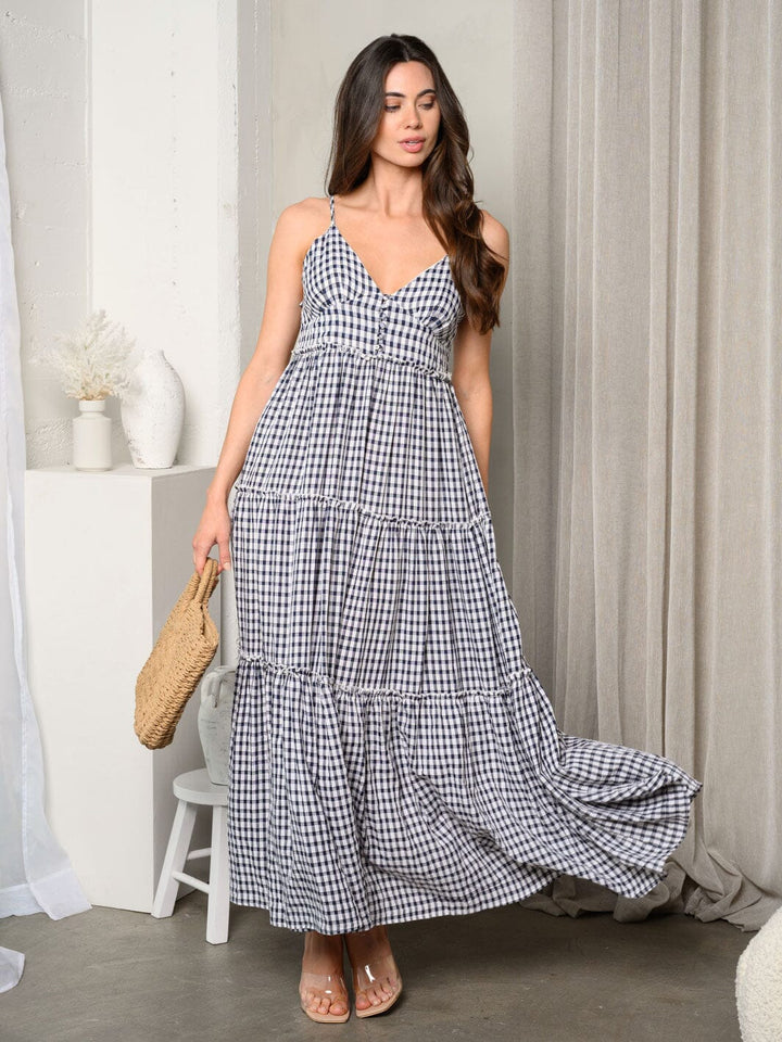 WOMEN'S SLEEVELESS V-NECK SMOCK TIERED PLAID MAXI DRESS