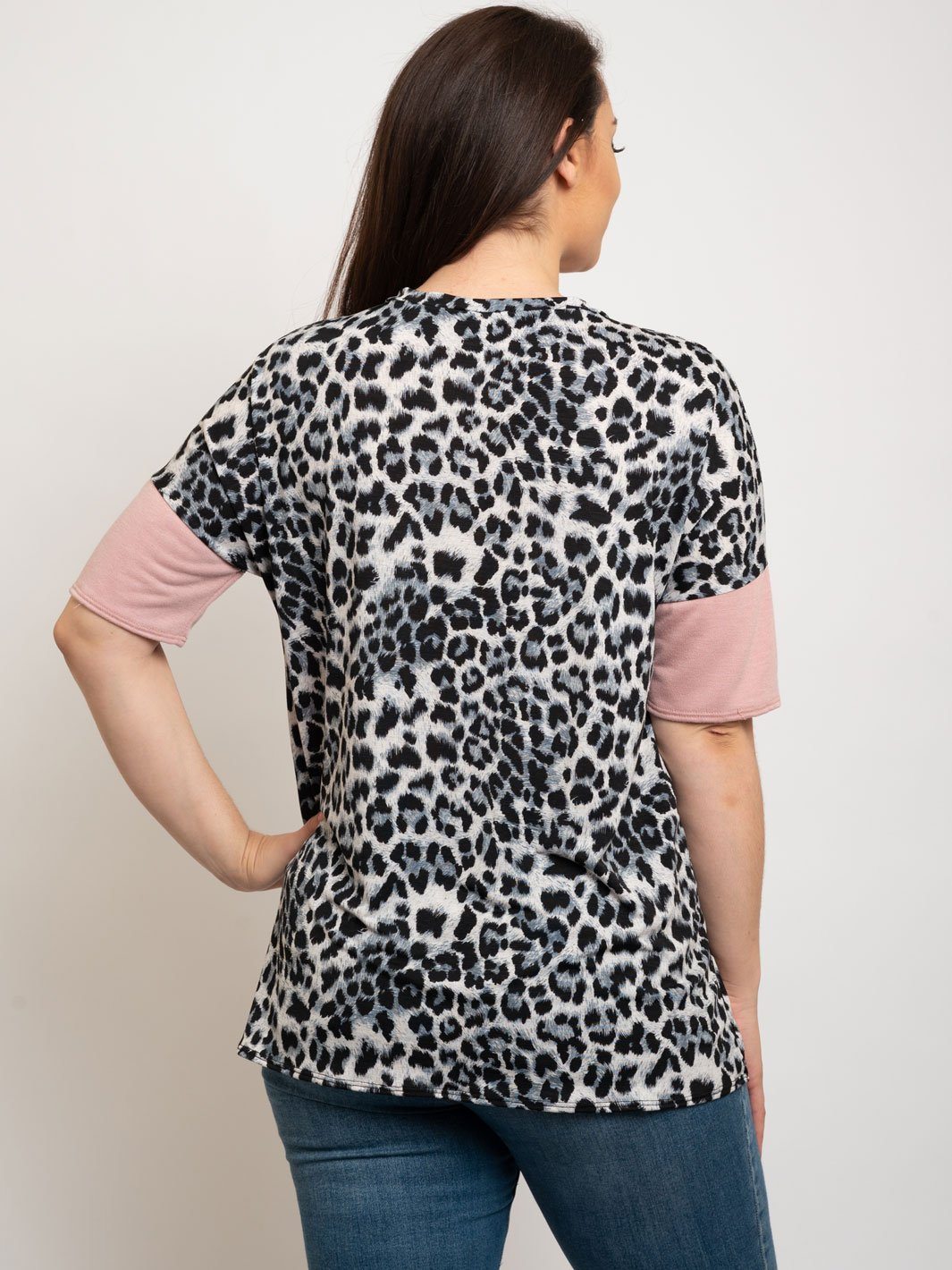 PLUS SIZE COLOR BLOCK MULTI TOP