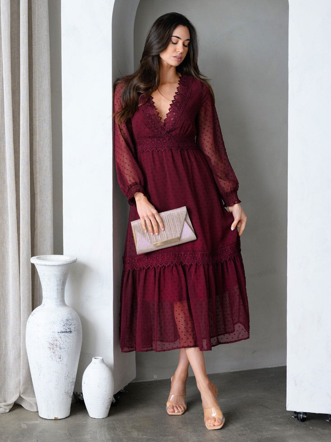 WOMEN'S LONG SLEEVE V-NECK TIERED SWISS DOTS MIDI DRESS