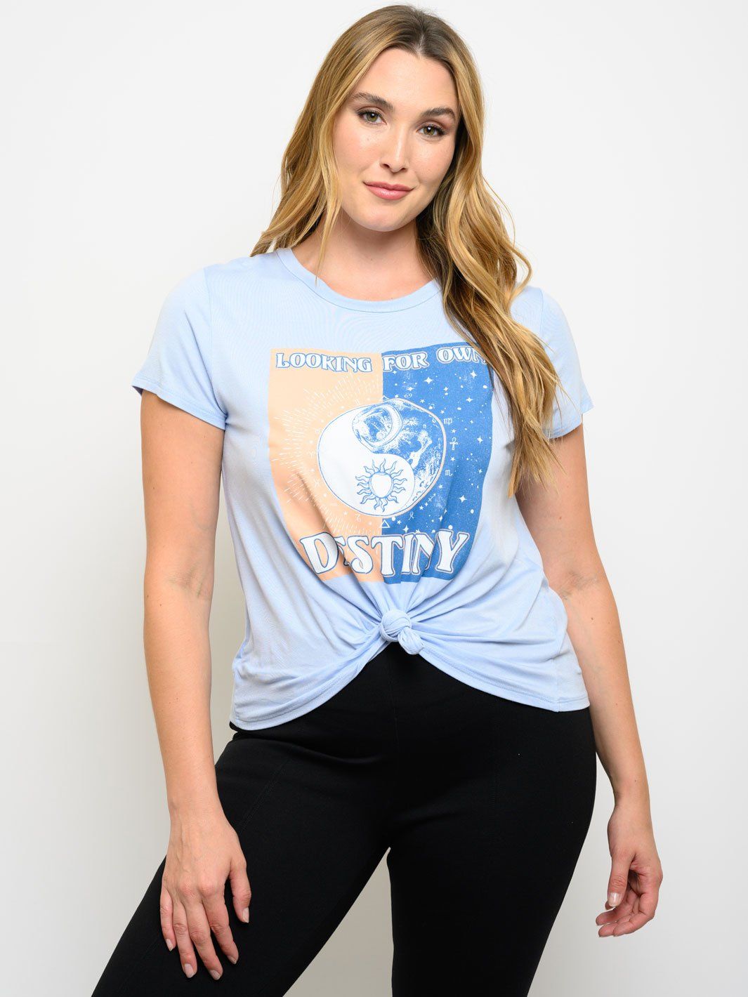 PLUS SIZE GRAPHIC SHORT SLEEVE TOP