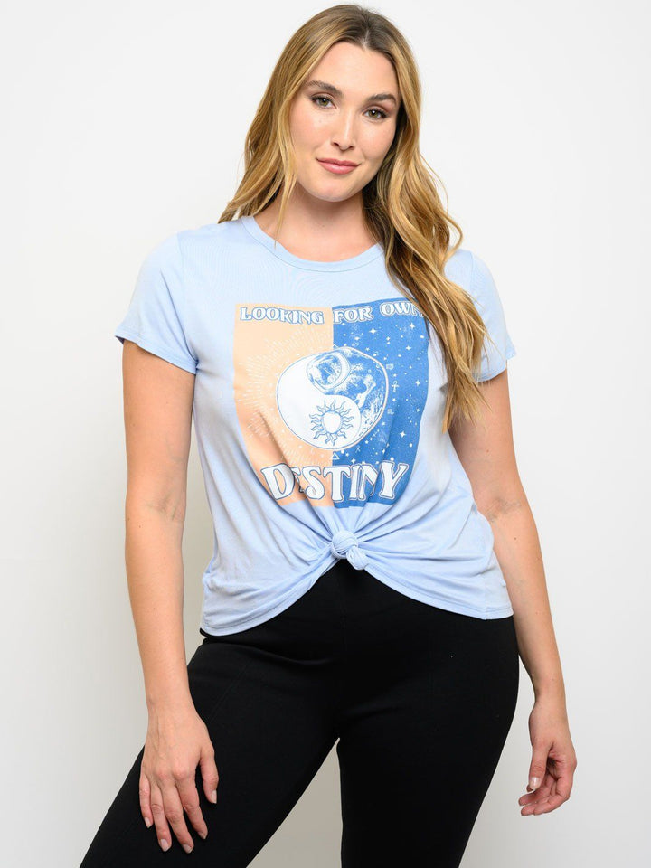 PLUS SIZE GRAPHIC SHORT SLEEVE TOP