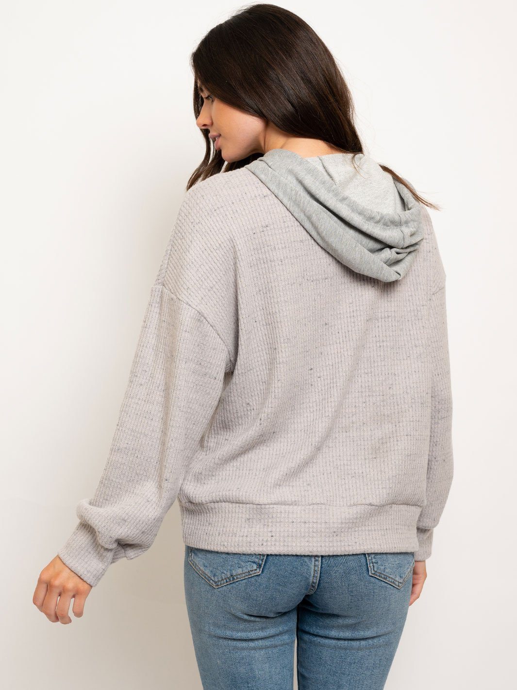WOMEN'S LONG SLEEVE KANGAROO POCKET HOODIE TOP