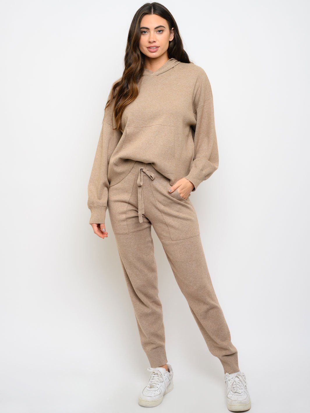 WOMEN'S 2PC. HOODIE AND JOGGER SET