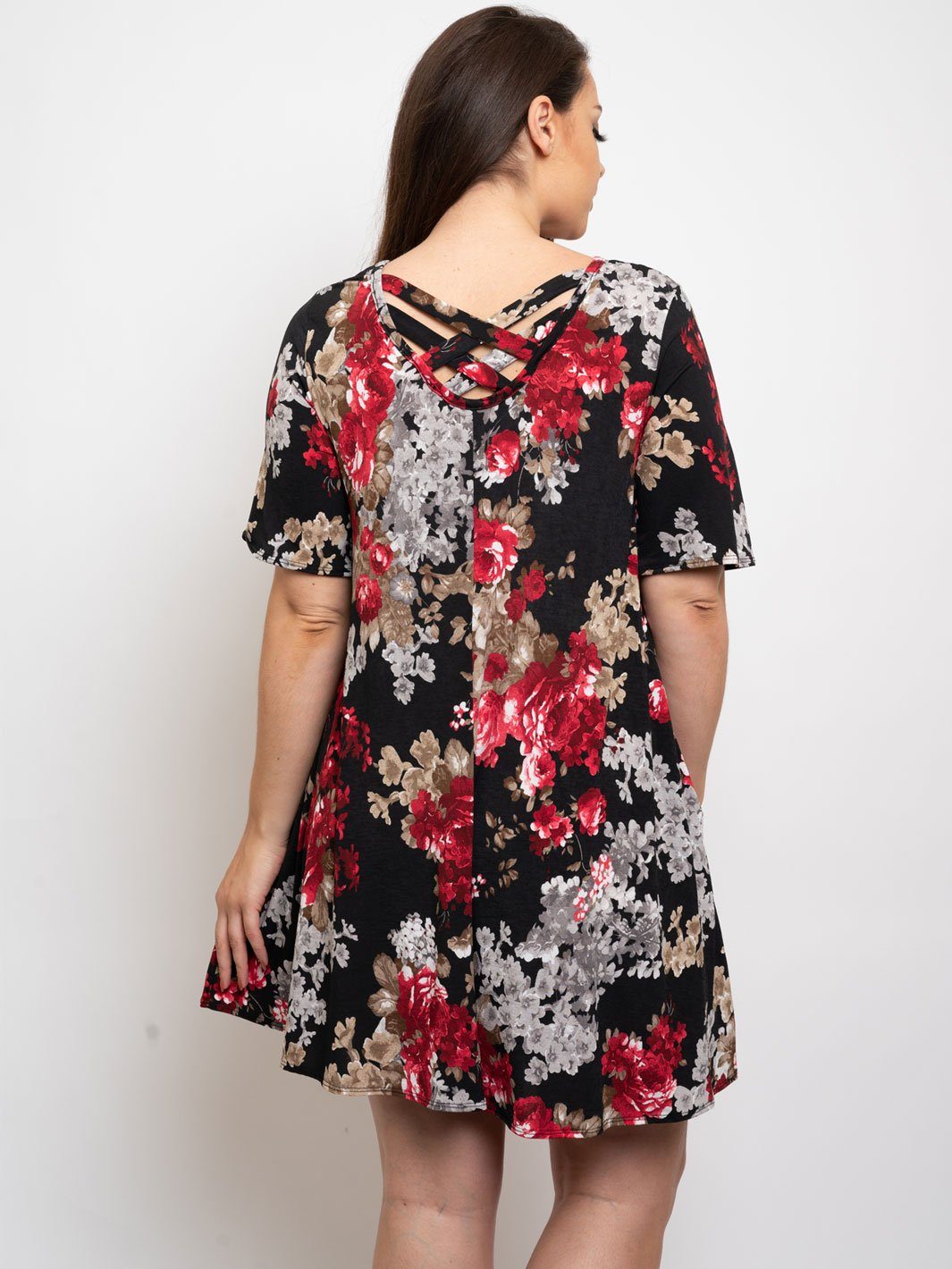 PLUS SIZE FLORAL SHORT SLEEVE TUNIC DRESS