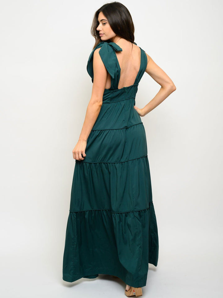 WOMEN'S TIERED PIPING MAXI DRESS