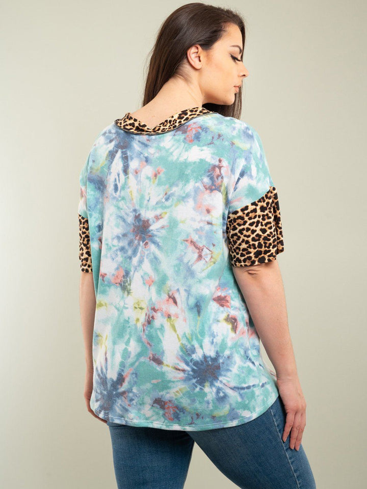 PLUS SIZE MULTI PRINT TOP