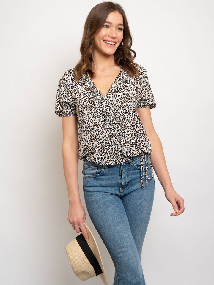 WOMEN'S LEOPARD PRINT SHORT SLEEVE TOP