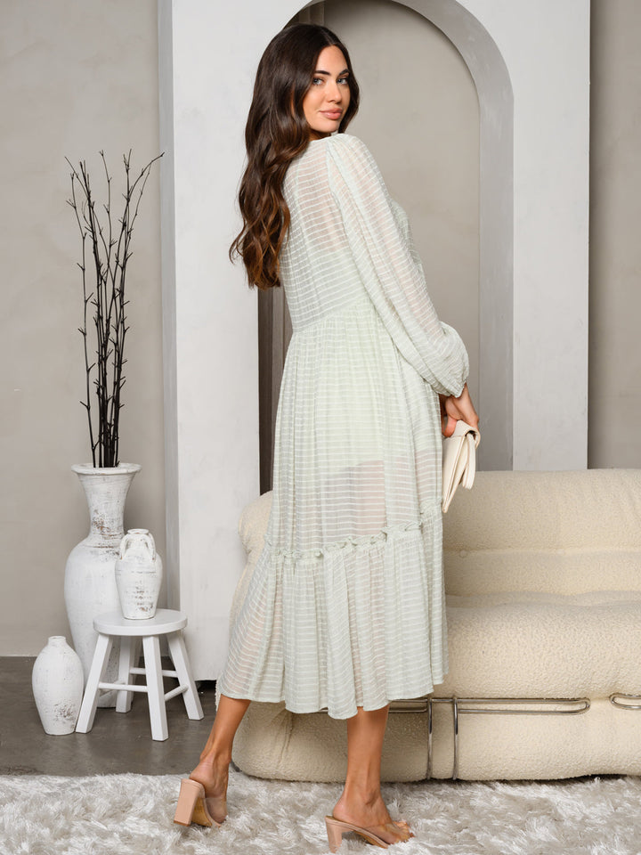 WOMEN'S LONG SLEEVES BUTTON UP NECK TIE TIERED MAXI DRESS
