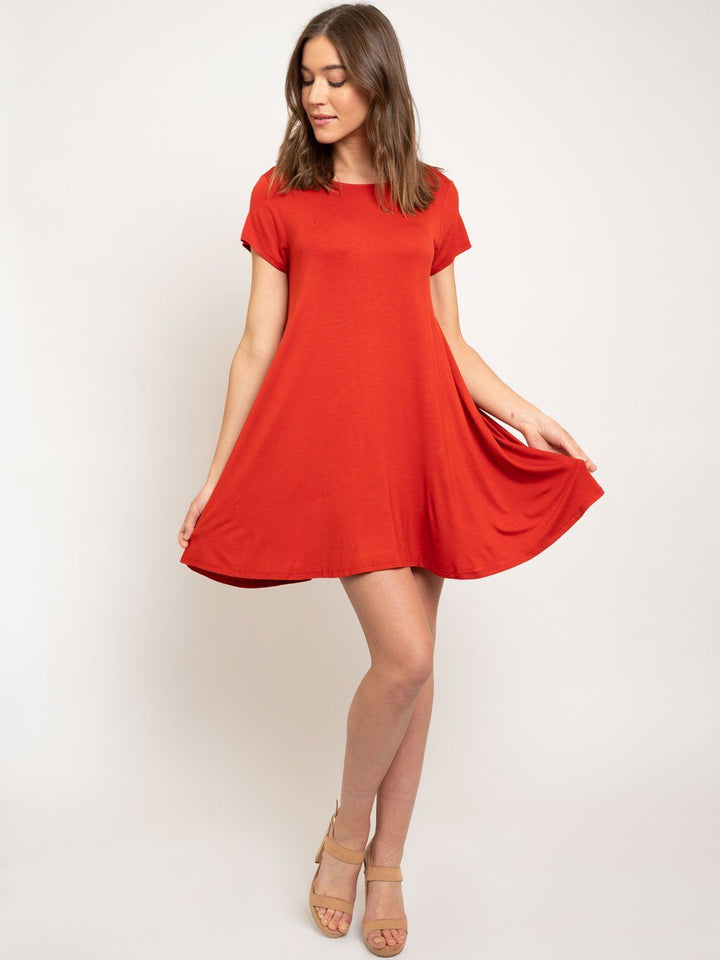 WOMEN'S SOLID TRAPEZE POCKET DRESS