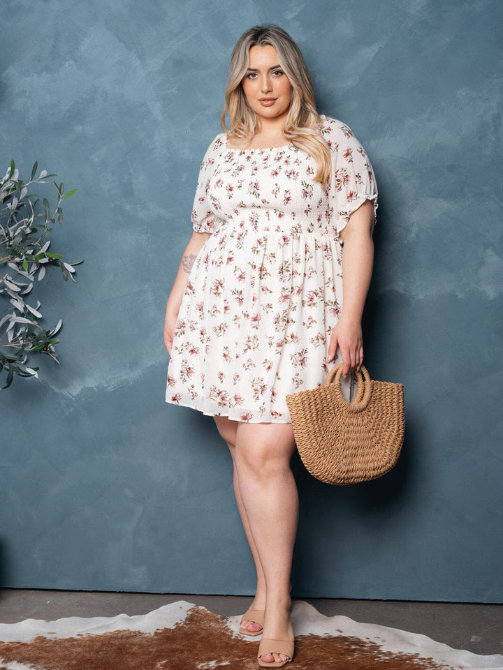 PLUS SIZE SHORT SLEEVE SMOCK FLORAL MINI DRESS
