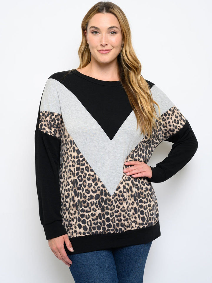 PLUS SIZE LONG SLEEVE TOP