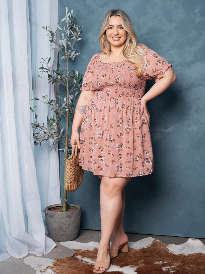 PLUS SIZE SHORT SLEEVE SMOCK FLORAL MINI DRESS