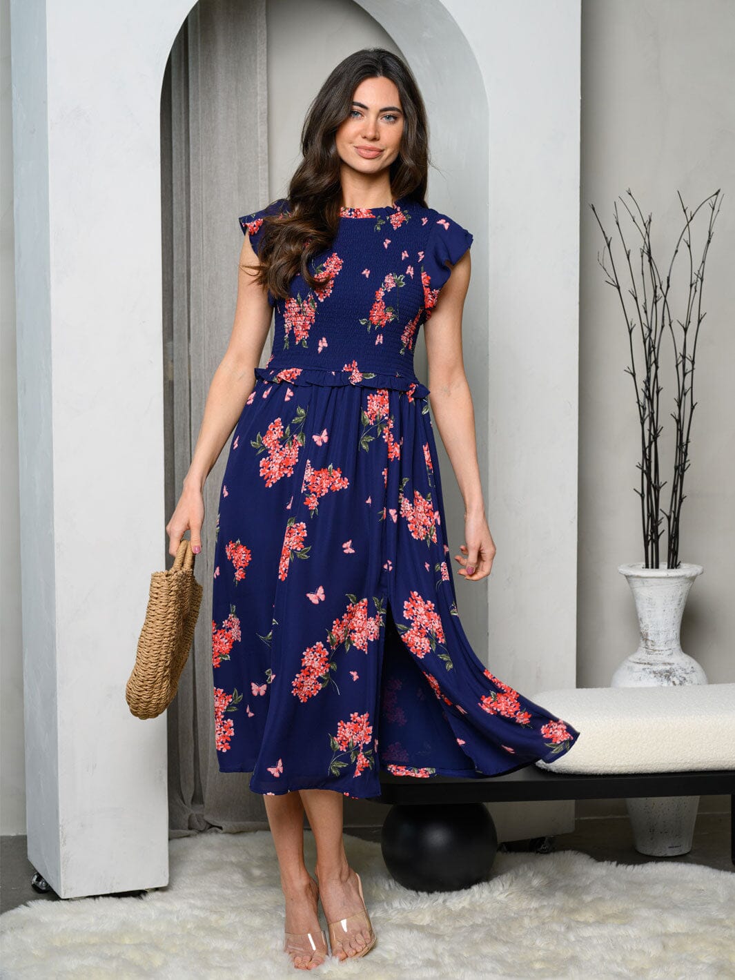WOMEN'S SLEEVELESS SMOKED FLORAL MIDI DRESS