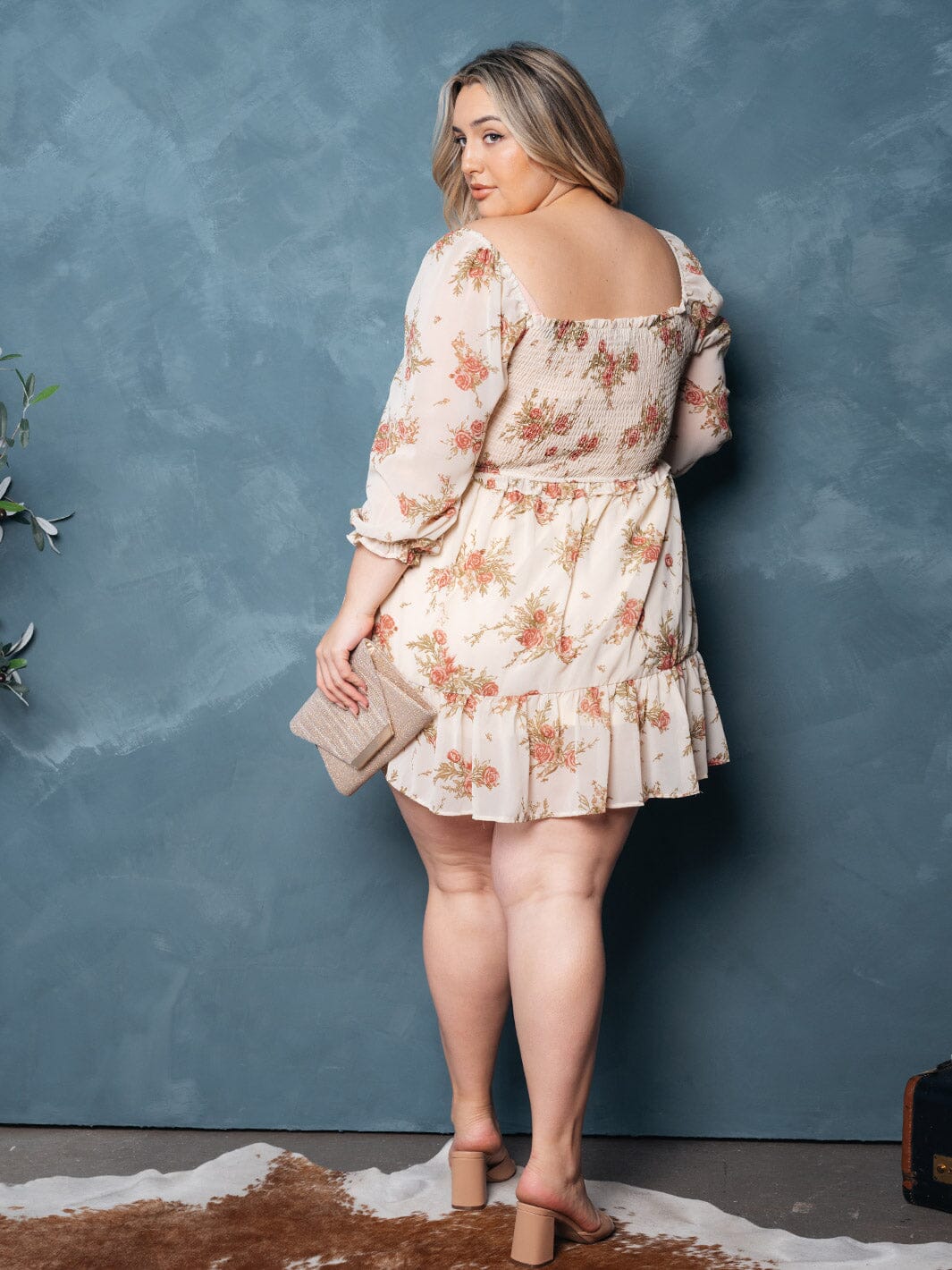 PLUS SIZE 3/4 SLEEVES RUFFLE SMOCK FLORAL MINI DRESS