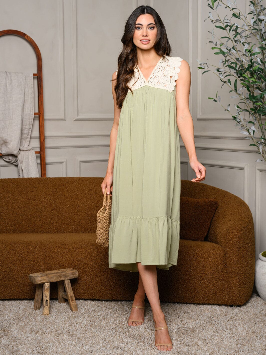 WOMEN'S SLEEVELESS V-NECK TUNIC CROCHET TRIMMED MIDI DRESS