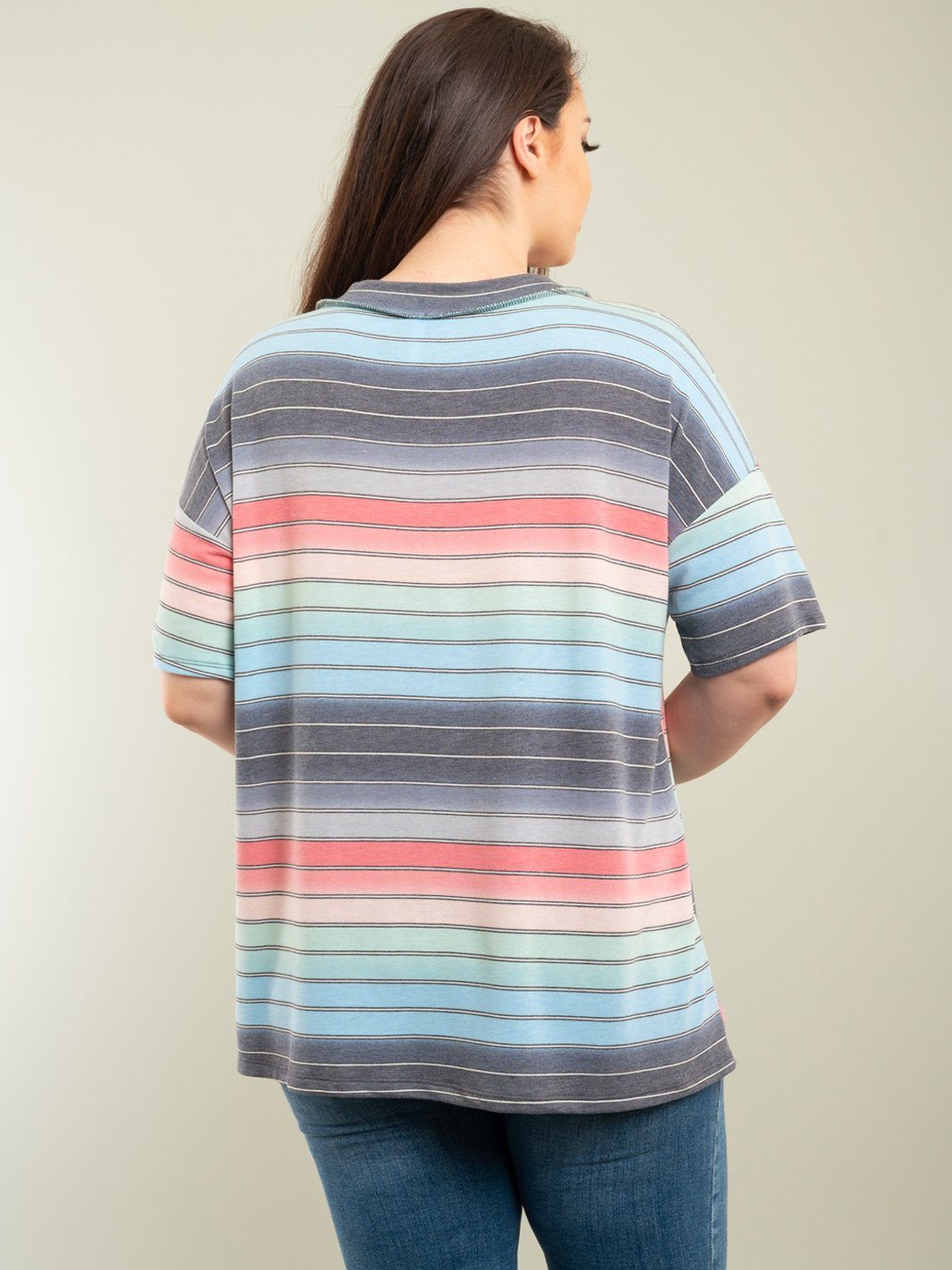 PLUS SIZE STRIPES TOP
