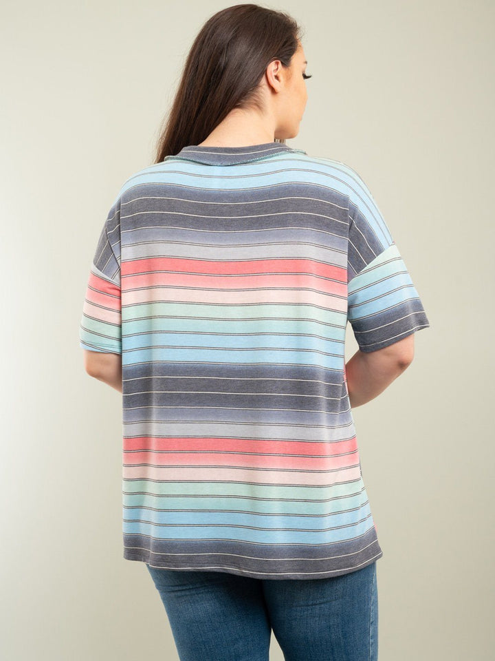 PLUS SIZE STRIPES TOP
