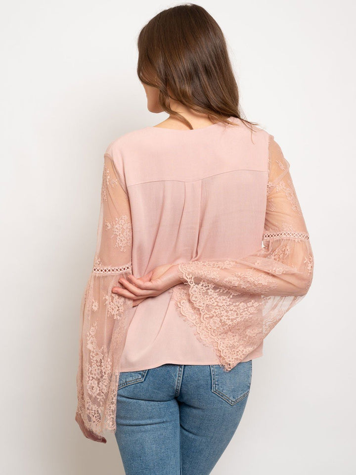 PLUS SIZE LACE BELL SLEEVES TOP