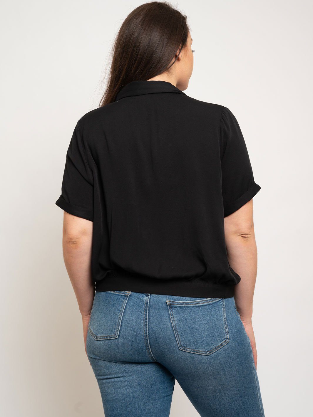 PLUS SIZE BUTTON UP TOP