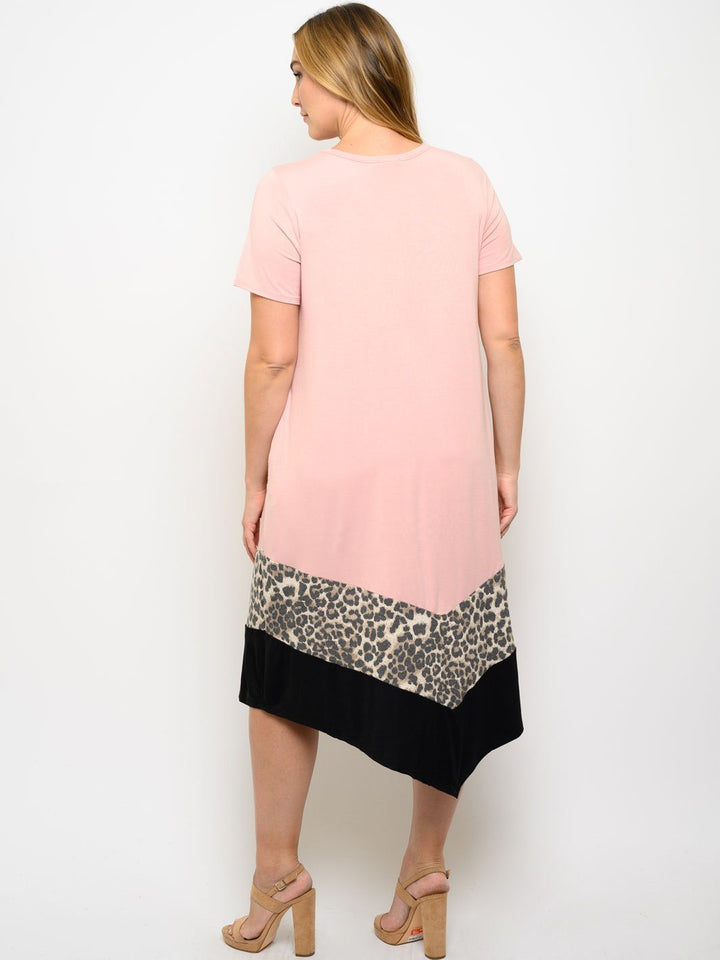 PLUS SIZE COLOR BLOCK WITH POCKETS MIDI DRESS