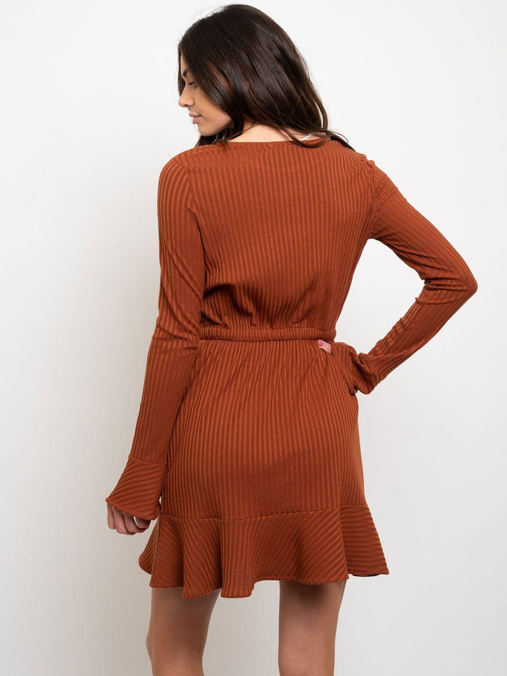 WOMEN'S MINI KNIT RUFFLE HEM DRESS