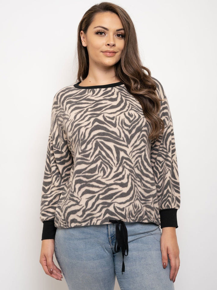 PLUS SIZE ZEBRA PRINT SWEATSHIRT TOP