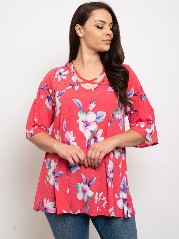 PLUS SIZE FLORAL FRONT LACE UP TUNIC TOP