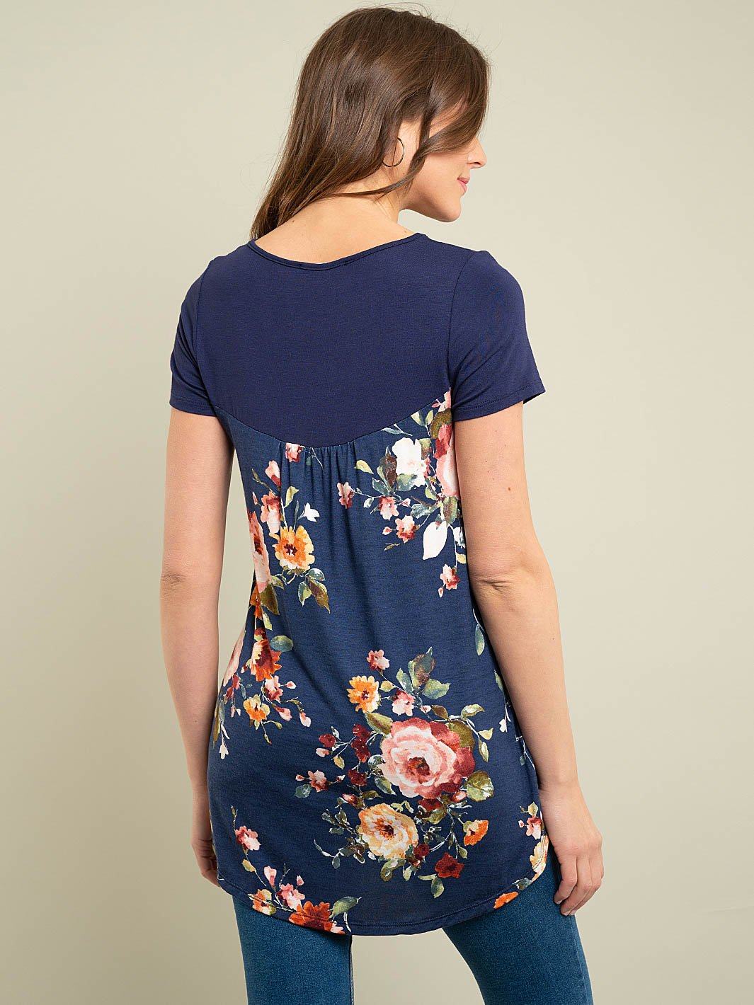 WOMEN'S FLORAL POCKET KNIT TOP