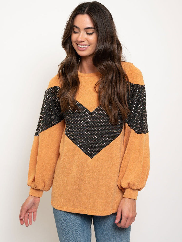 WOMEN'S CHEVRON DESIGN SEQUENCE CONTRAST TOP