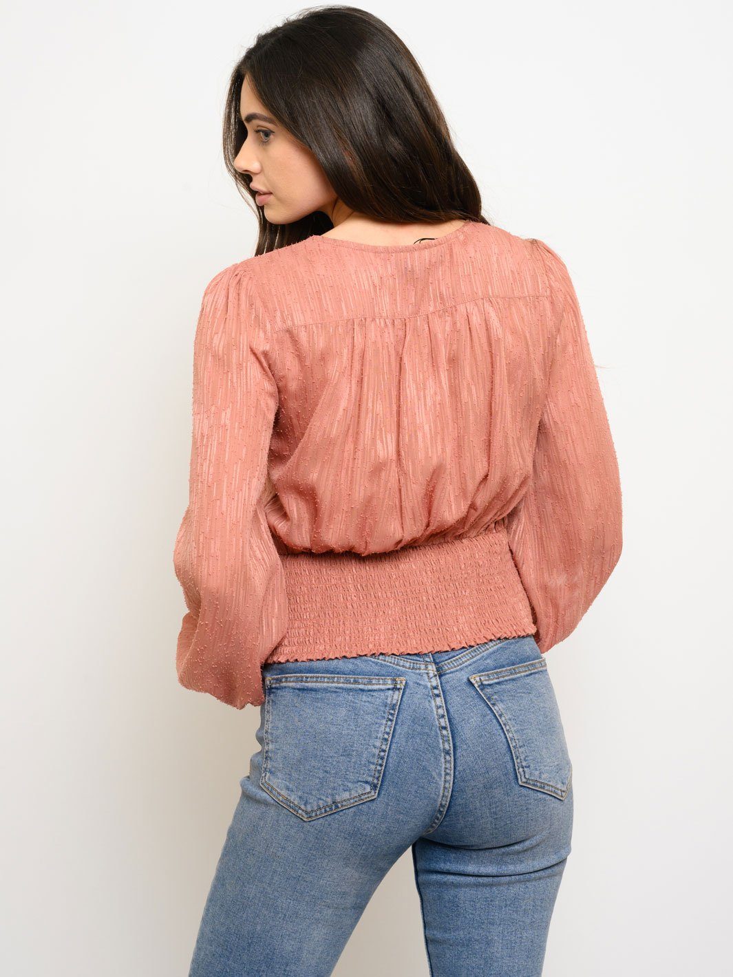 WOMEN'S CUILAPA FRONT RUCHED LONG SLEEVE TOP