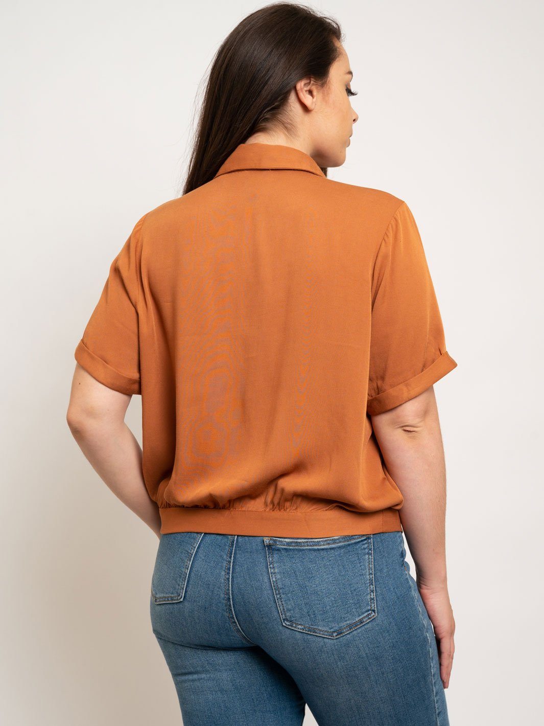 PLUS SIZE BUTTON UP TOP