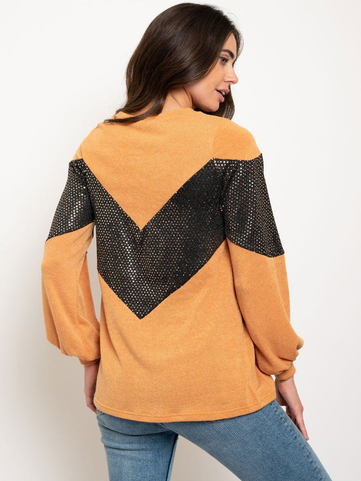 WOMEN'S CHEVRON DESIGN SEQUENCE CONTRAST TOP