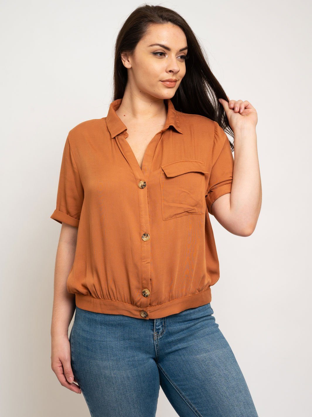 PLUS SIZE BUTTON UP TOP