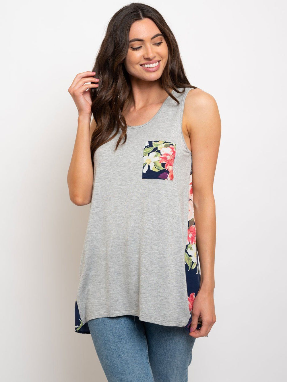 WOMEN'S POCKET FLORAL TANK TOP