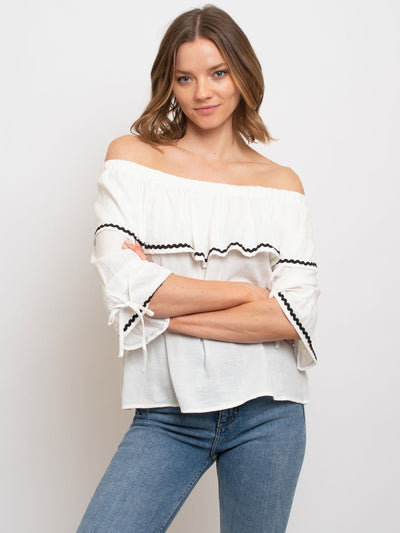 WOMEN'S WOVEN OFF SHOULDER TOP