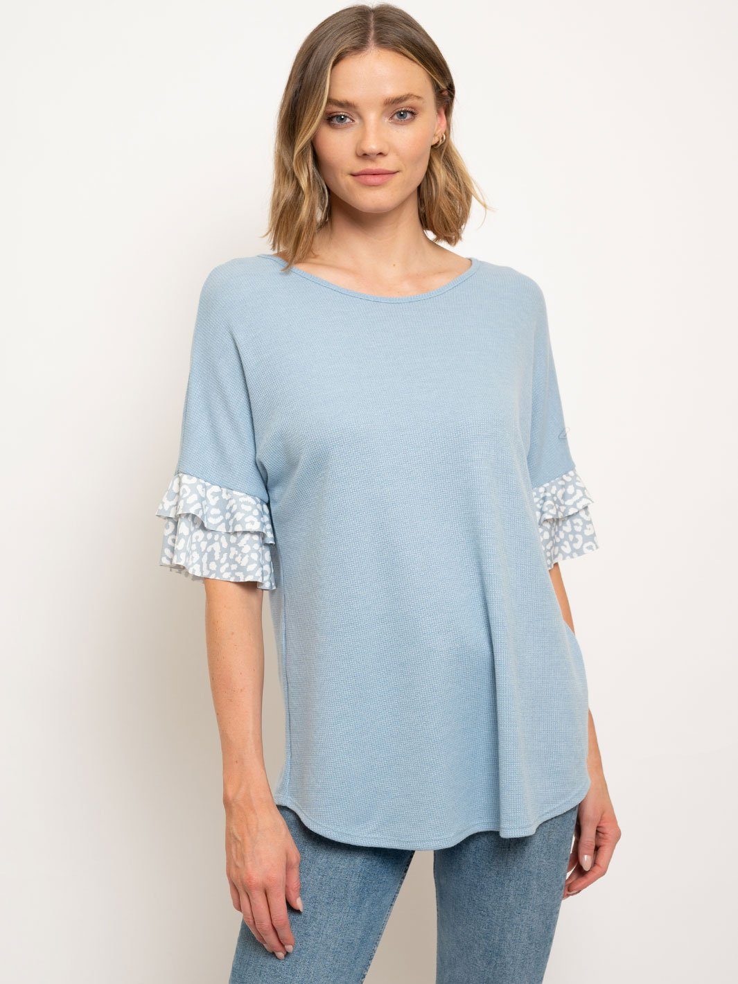 WOMEN'S LEOPARD RUFFLE SLEEVES CROSS BACK TUNIC TOP